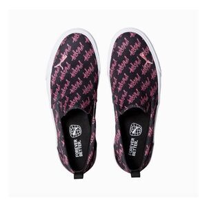 Black Pink Puma all-over print bari slip-on comfort sneakers